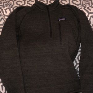 Men’s medium brown Patagonia quarter zip